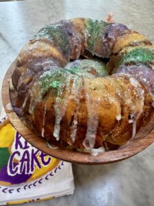 Cinnamon Roll King Cake