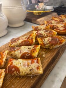 Garlic Bread Pizza Bites