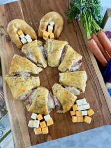 Baked Ham and Cheese Croissant Ring