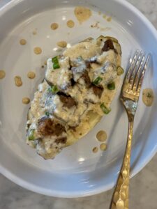 Garlic Butter Steak Bites and Sauce