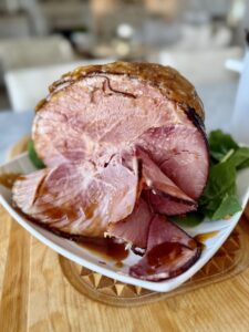 Slow Cooker Glazed Spiral Ham