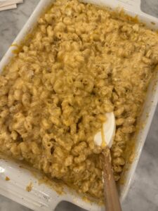 Creamy Oven-Baked Mac and Cheese