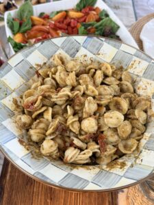 Pesto Pasta with Spinach and Tomato